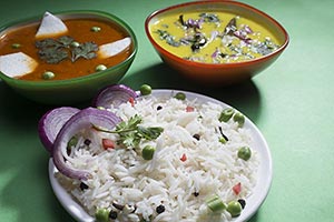 Bowl ; Cheese ; Close-Up ; Color Image ; Colored B