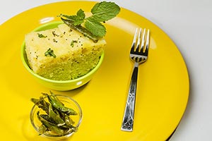 Arranging ; Bowl ; Close-Up ; Color Image ; Cuisin