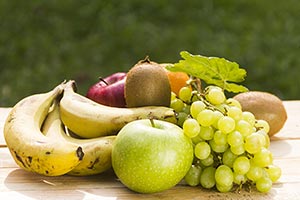 Abundance ; Apple ; Arranging ; Banana ; Close-Up 