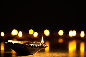 Black background ; Burning ; Celebrations ; Close-