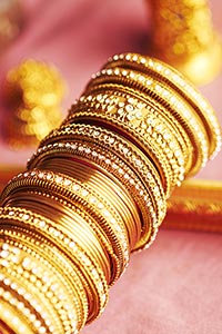 Abundance ; Bangle ; Celebrations ; Close-Up ; Col