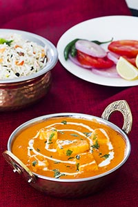 Arranging ; Bowl ; Cheese ; Close-Up ; Color Image