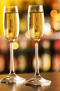 Alcohol ; Bar ; Beverage ; Celebrations ; Champagn