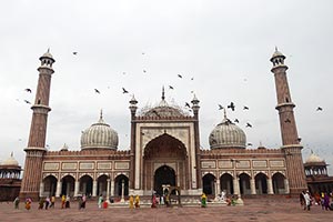 Ancient ; Arcade ; Arch ; Architecture ; Birds ; B